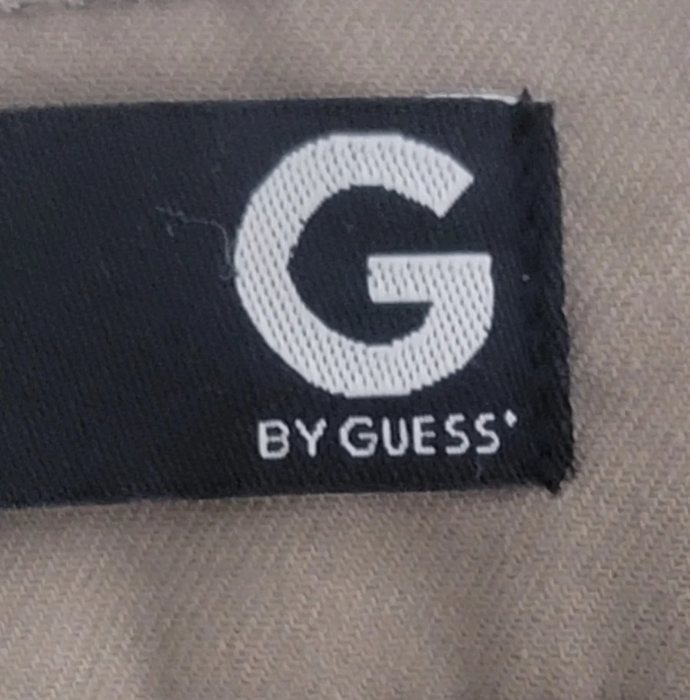 G by Guess tan men's slim fit chino pants size 34